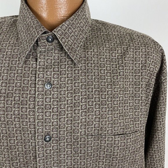 Mens Van Heusen Wrinkle Free Squares Design Button Down  | Size XL 17 - 17 1/2 - Picture 10 of 10